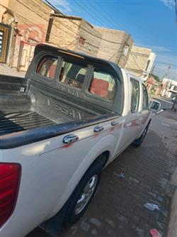 نيسان نافارا